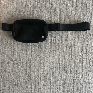 lululemon athletica Black Minimalist Belt Bag